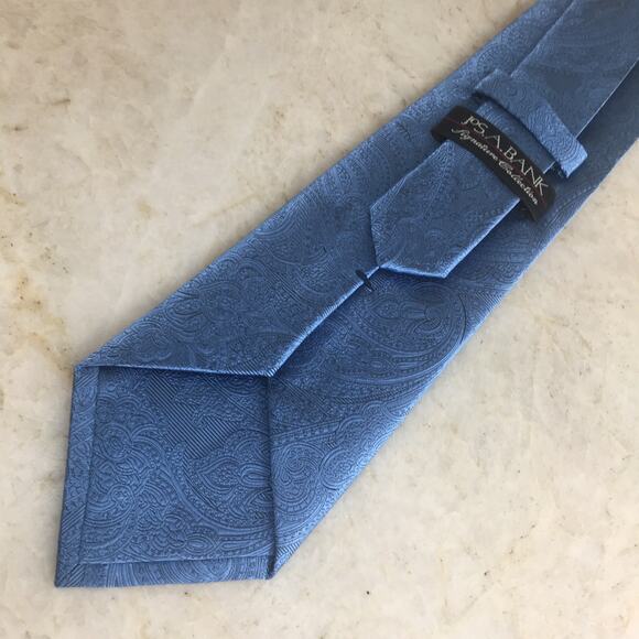 JoS. A. BANK BLUE TONE ON TONE ALL SILK NECKTIE - Picture 6 of 13